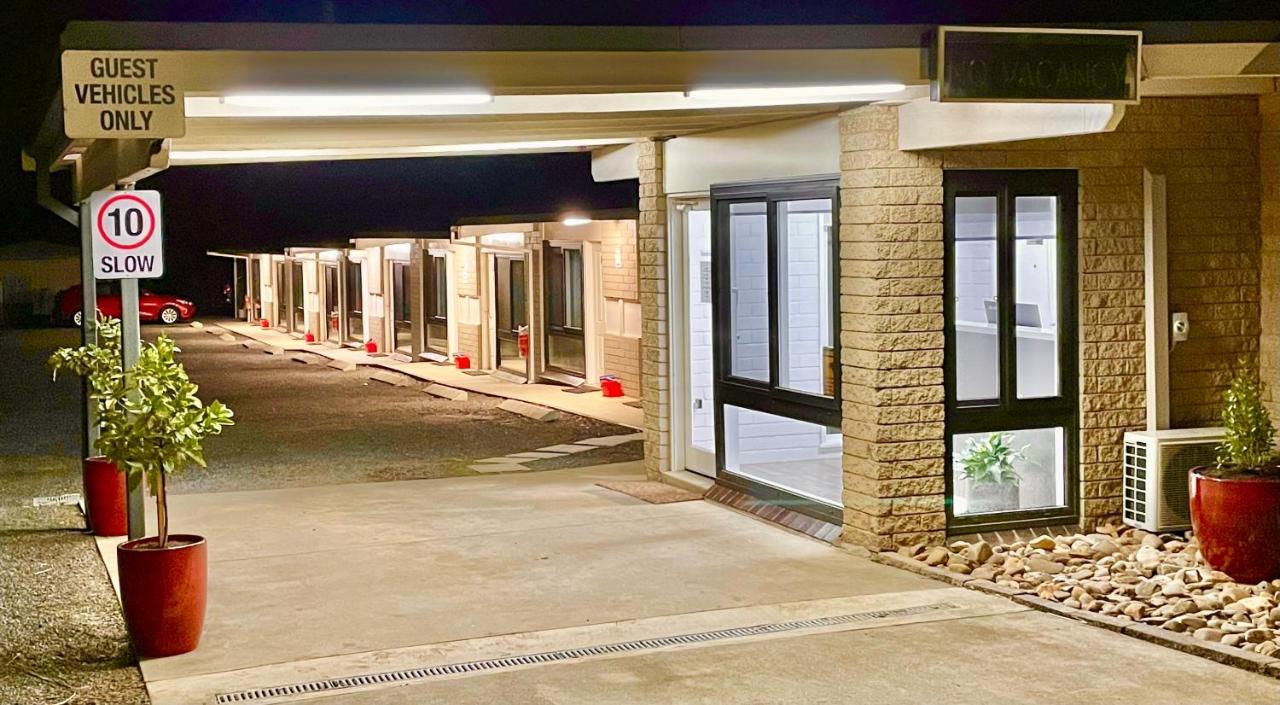Central Highlands Motor Inn Kyneton Exterior photo